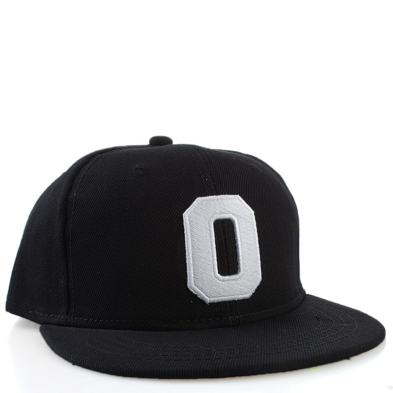 Кепка КепкаКепки<br>100% полиэстер<br><br>Цвет: черный<br>Размеры : 1SIZE<br>Пол: Мужской
