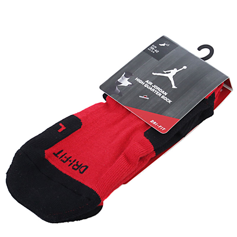 Носки Air Jordan Drifit Crew Носки Air Jordan Drifit CrewНоски<br>Полиэстер, нейлон, хлопок, эластин<br><br>Цвет: Красный, черный<br>Размеры US: M;L<br>Пол: Мужской
