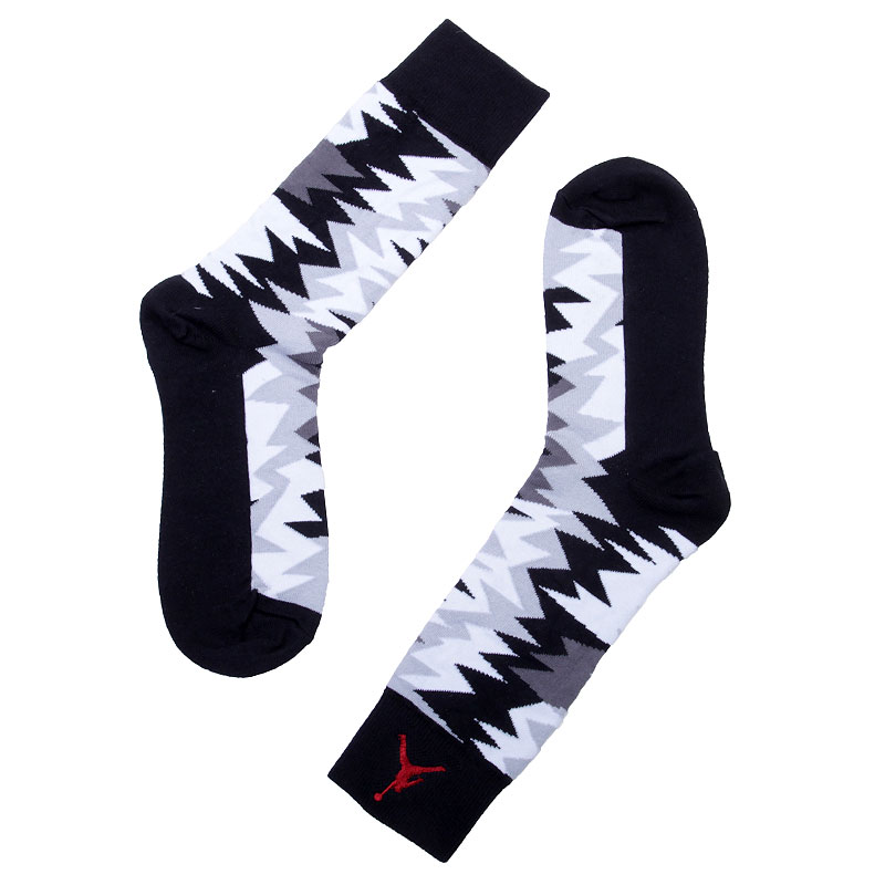 Носки Jordan Retro Носки Jordan RetroНоски<br>Хлопок, нейлон, эластан<br><br>Цвет: Черный, серый, белый<br>Размеры US: M<br>Пол: Мужской