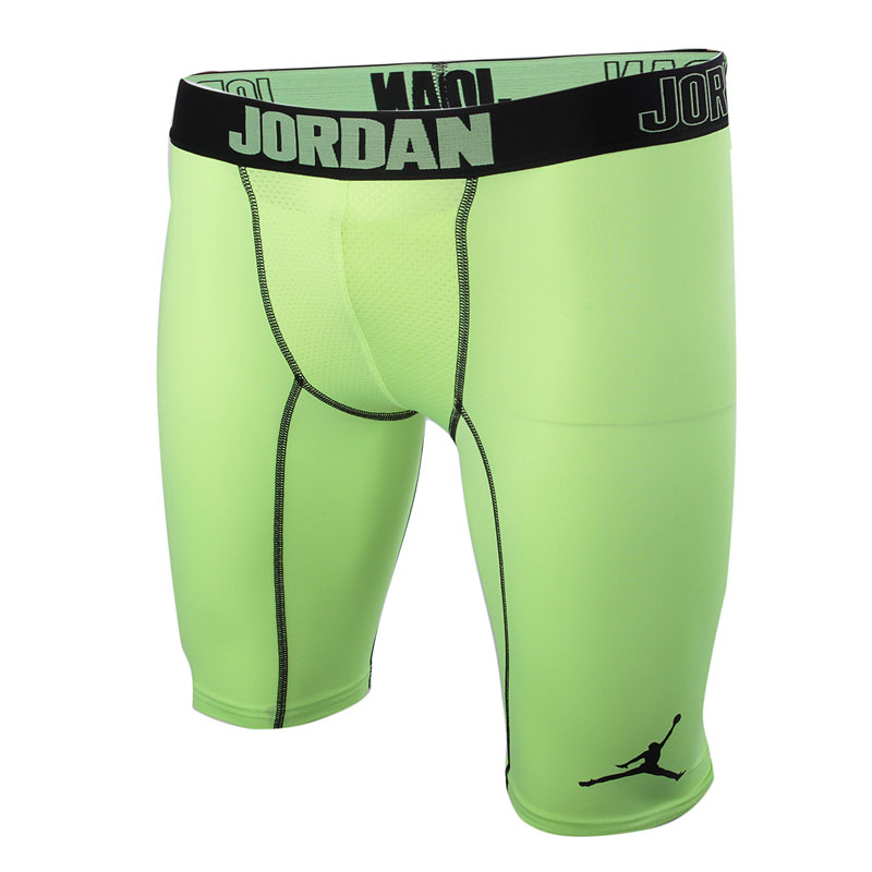 Шорты Jordan AJ All Season Шорты Jordan AJ All SeasonКомпрессионное белье<br>84% полиэстер, 16% эластан<br><br>Цвет: Зеленый<br>Размеры US: S<br>Пол: Мужской