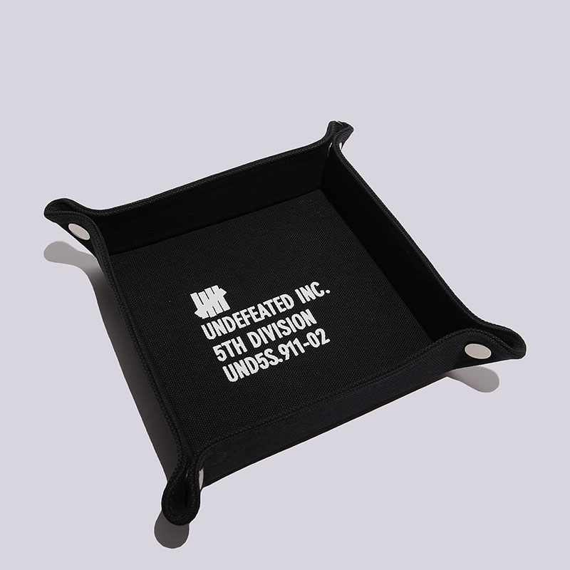 Лоток для аксессуаров Undftd INC. Valet Tray Лоток для аксессуаров Undftd INC. Valet TrayДругое<br>Хлопок<br><br>Цвет: Черный<br>Размеры US: OS