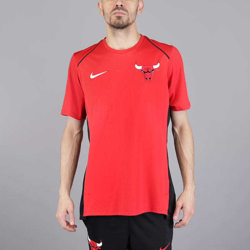 Футболка Nike Chi Hyper Elite Top Футболка Nike Chi Hyper Elite TopФутболки<br>Полиэстер<br><br>Цвет: Красный<br>Размеры US: S;M;L;XL;2XL<br>Пол: Мужской