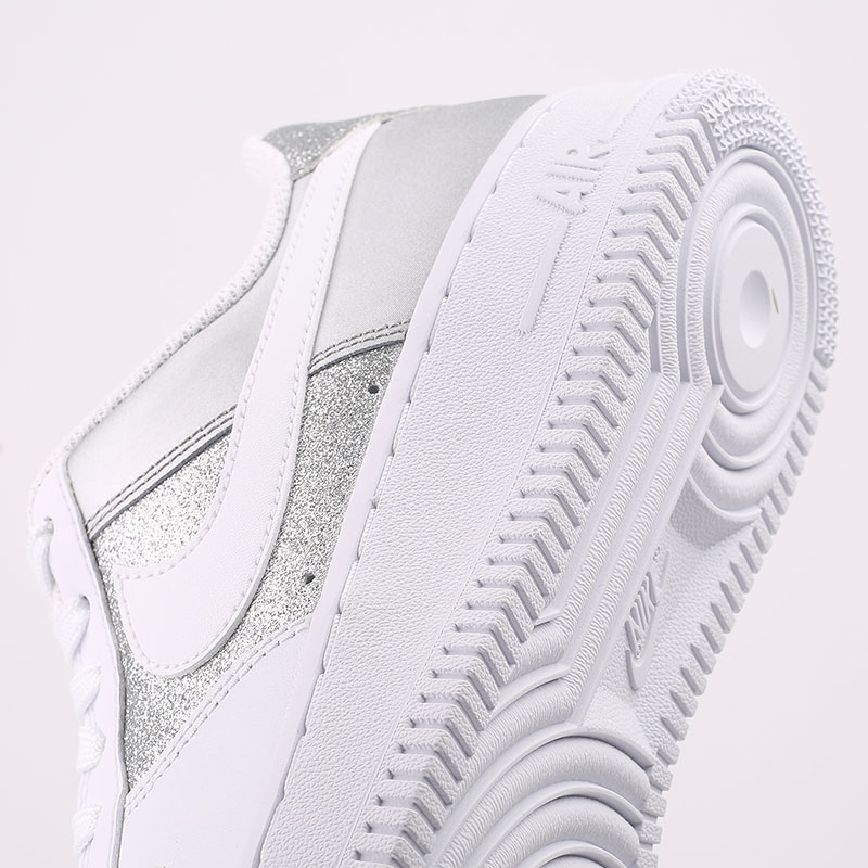 фото Кроссовки nike