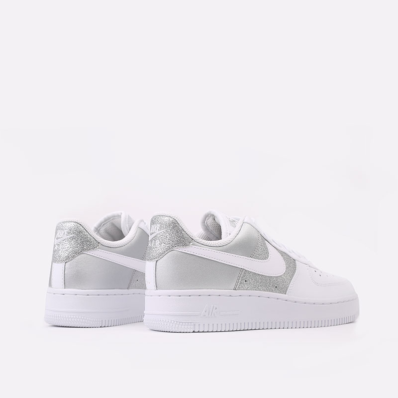 фото Кроссовки nike