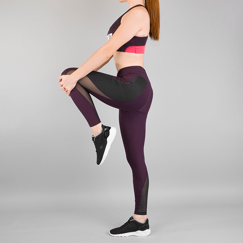 Тайтсы Nike Power Legend Тайтсы Nike Power LegendБрюки и джинсы<br>Полиэстер, эластан<br><br>Цвет: Бордовый<br>Размеры US: S;M<br>Пол: Женский