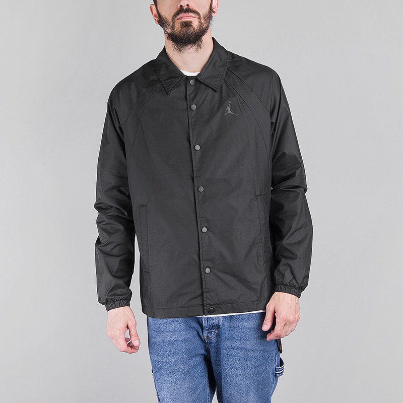Куртка Jordan SPORTSWEAR WINGS COACHES Куртка Jordan SPORTSWEAR WINGS COACHESКуртки, пуховики<br>Полиэстер<br><br>Цвет: Черный<br>Размеры US: S;M;L;XL;2XL<br>Пол: Мужской