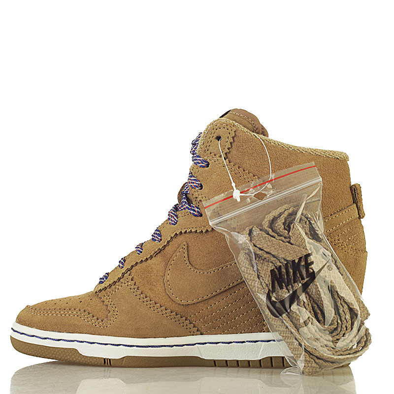 Nike Кроссовки Wmns Sky Hi (528899-201)  - цена, описание, фото 3