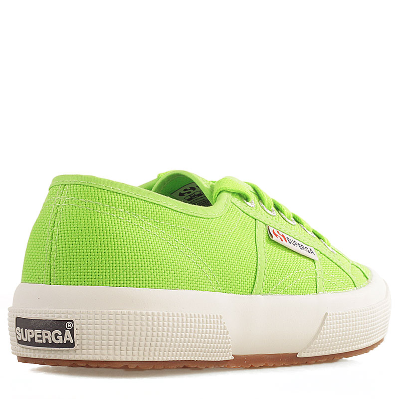 superga lime