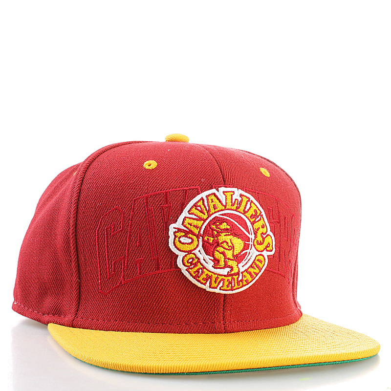 Mitchell and ness Кепка (EU088-Cleveland-brgd)  - цена, описание, фото 1
