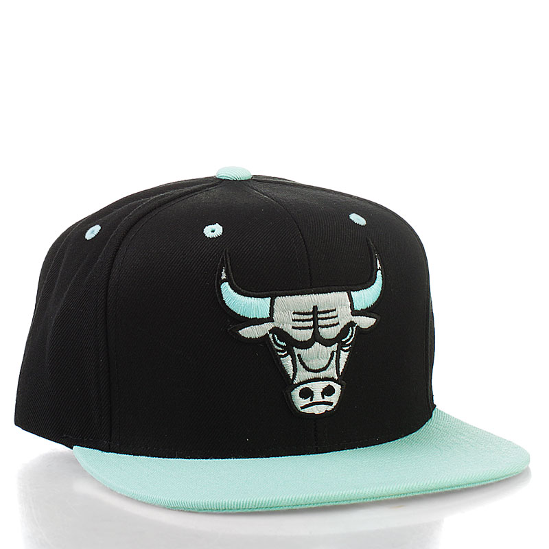 Mitchell and ness Кепка (nw10z-chibul-blk)  - цена, описание, фото 1