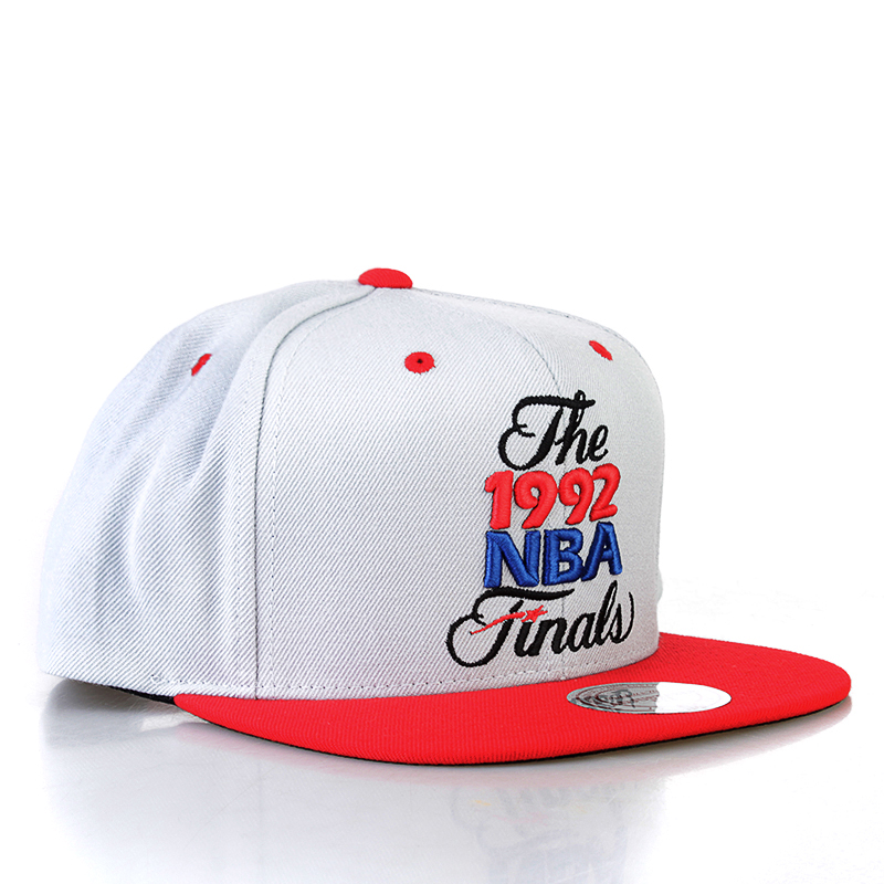 Mitchell and ness Кепка (NW86Z-white)  - цена, описание, фото 1