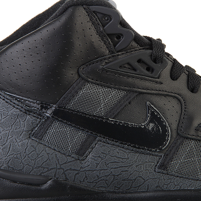 nike air trainer sc qs