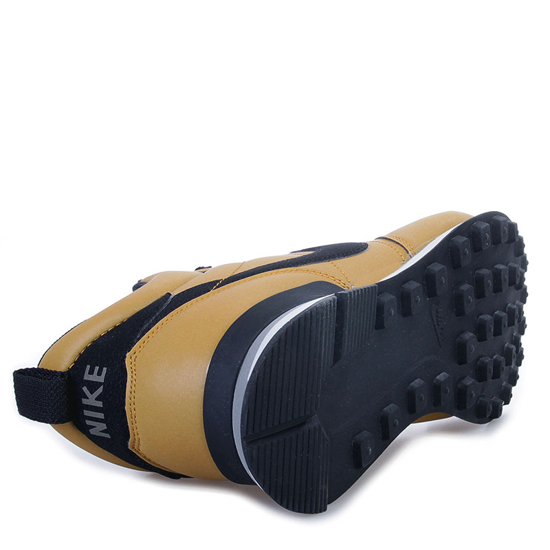 nike internationalist mid qs