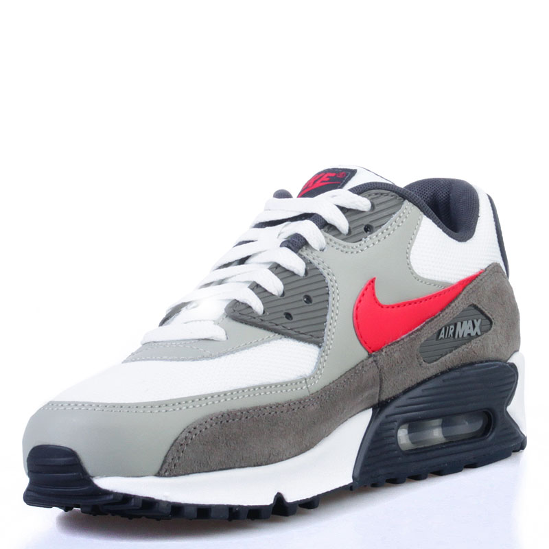 Nike Кроссовки Nike Air Max 90 Essential (537384-119)  - цена, описание, фото 3