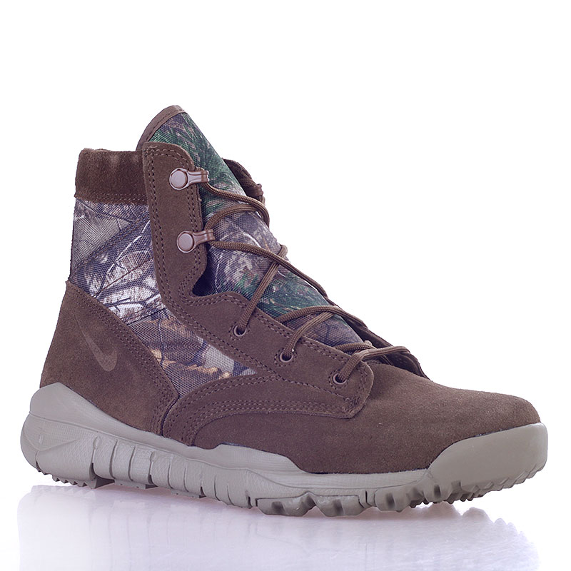 Nike Кроссовки SFB 6 RT QS (716594-902)  - цена, описание, фото 1