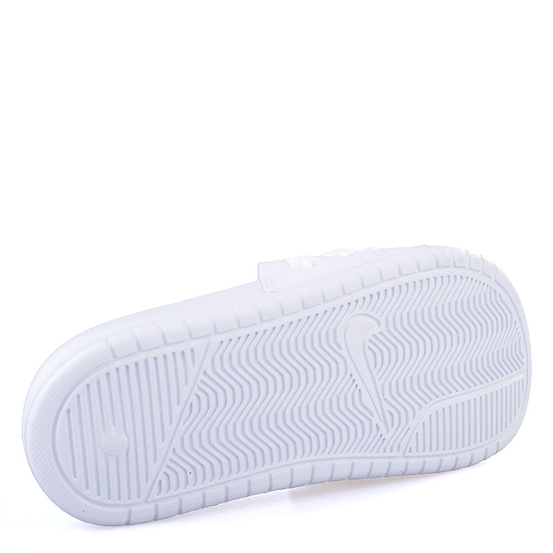 мужские белые сланцы Nike Benassi JDI QS 807909-111 - цена, описание, фото 4