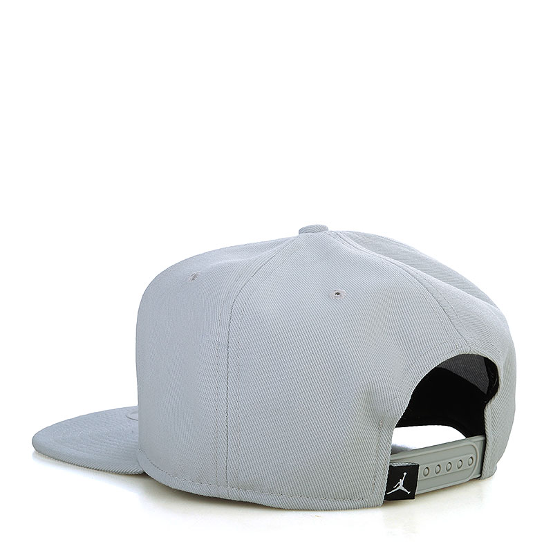 мужская серая кепка Jordan  789507-012 - цена, описание, фото 2