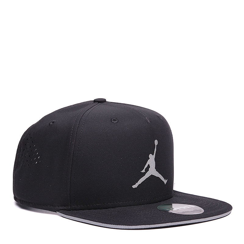 мужская черная кепка Jordan Jumpman  724902-011 - цена, описание, фото 1