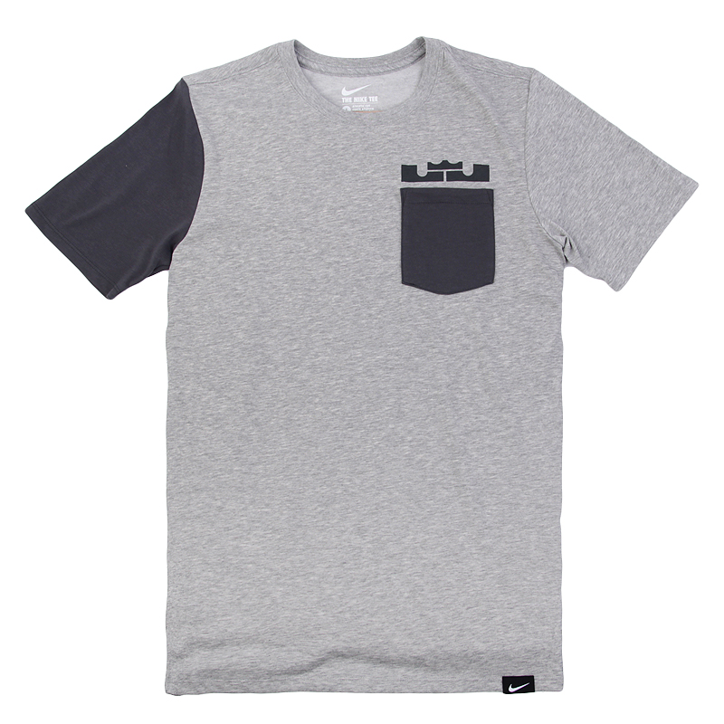 

Футболка Nike LBJ Sleeve Block Tee, Серый