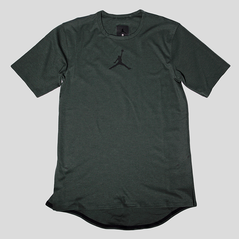 мужская зеленая футболка Jordan 23 Tech SS Top 802183-327 - цена, описание, фото 1