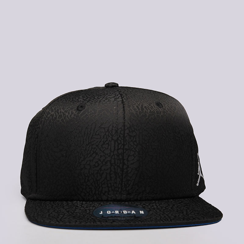 мужская черная кепка Jordan Retro Snapback 802029-010 - цена, описание, фото 1