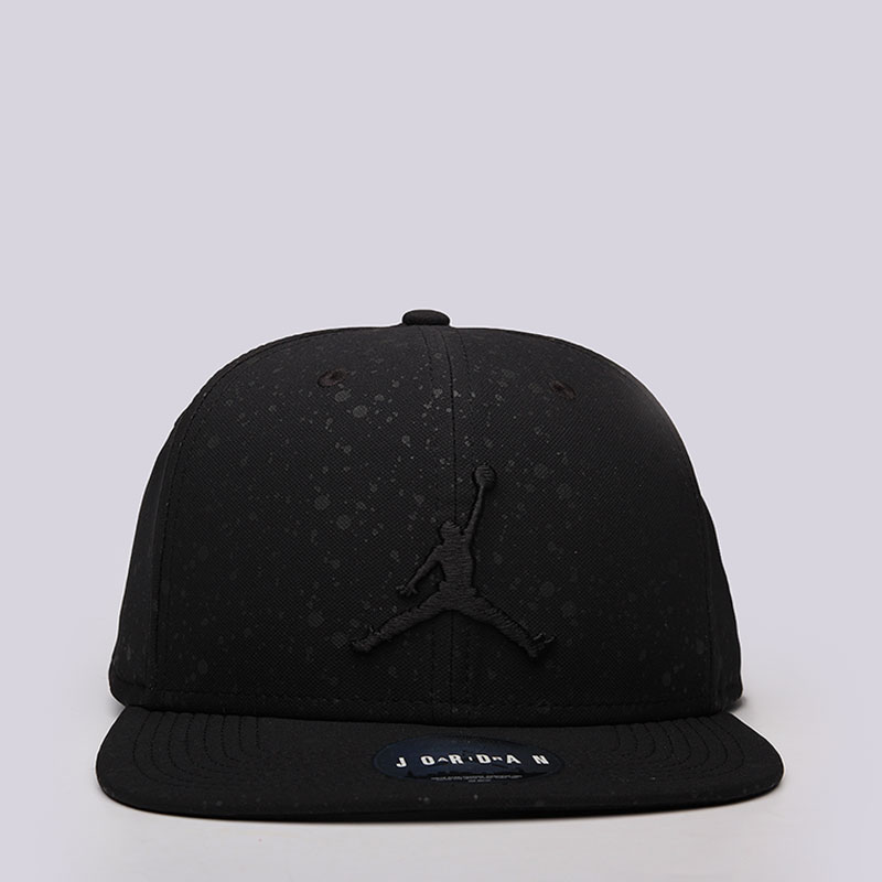 мужская черная кепка Jordan Speckle Print 821830-011 - цена, описание, фото 1