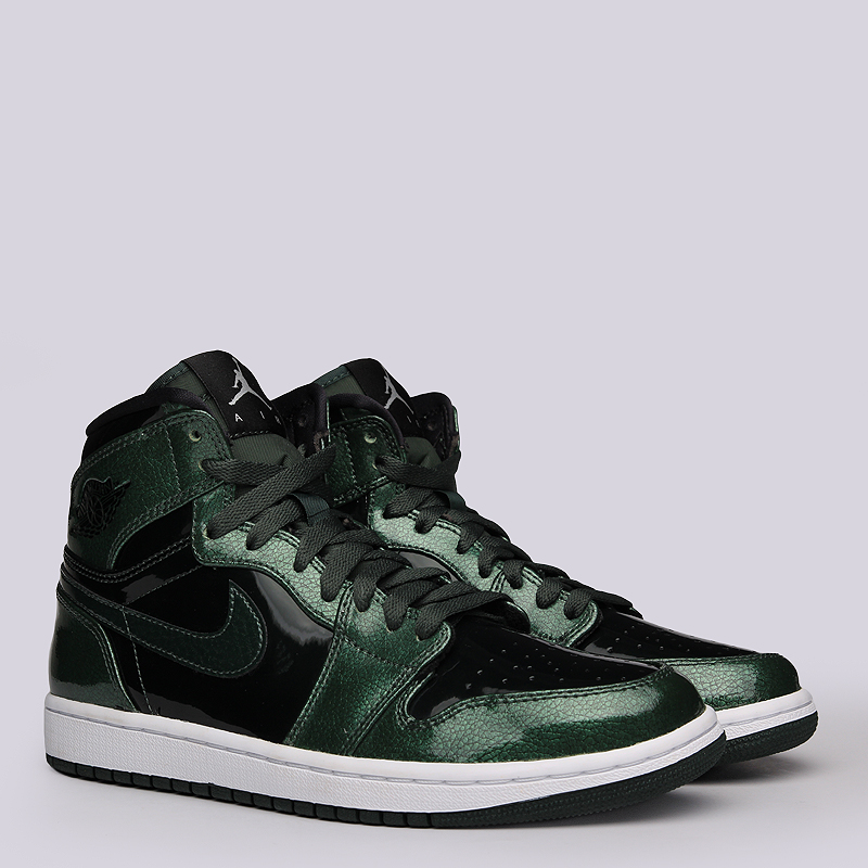 

Кроссовки Air Jordan 1 Retro High, Черный;зелёный