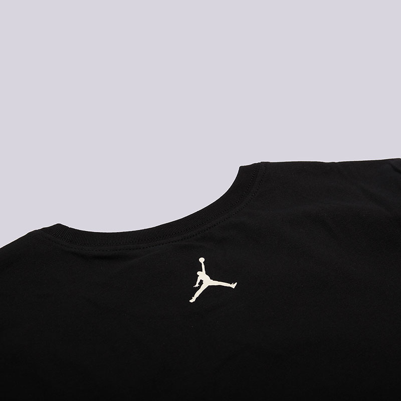 мужская черная футболка Jordan Engineered For Flight Tee 801556-010 - цена, описание, фото 3