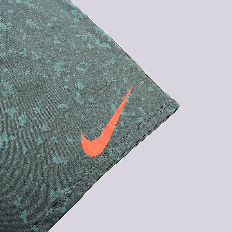 мужская зеленая футболка Nike S+ Cross Dye Byg Tee 846052-392 - цена, описание, фото 3