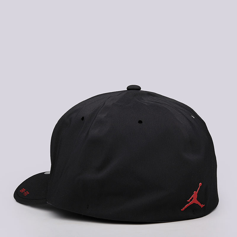 мужская черная кепка Jordan Classic99 801767-011 - цена, описание, фото 3