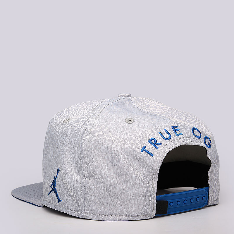 мужская белая кепка Jordan Retro Snapback 802029-024 - цена, описание, фото 3