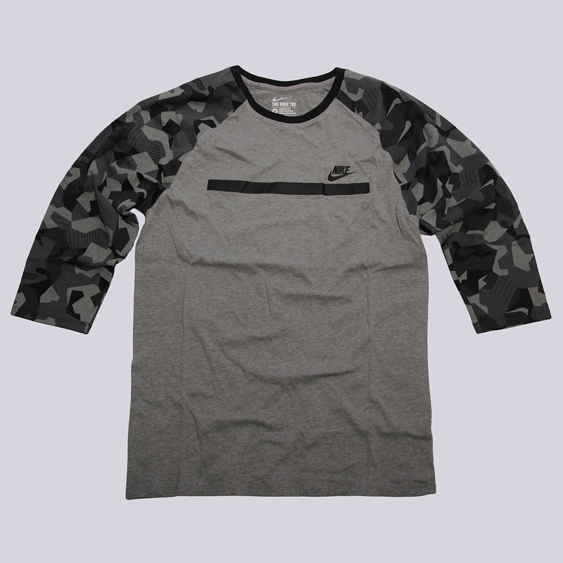 мужская серая футболка Nike Tee-Bdlands Print 805275-091 - цена, описание, фото 1