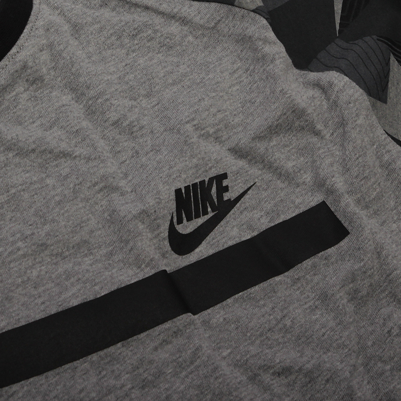 мужская серая футболка Nike Tee-Bdlands Print 805275-091 - цена, описание, фото 2