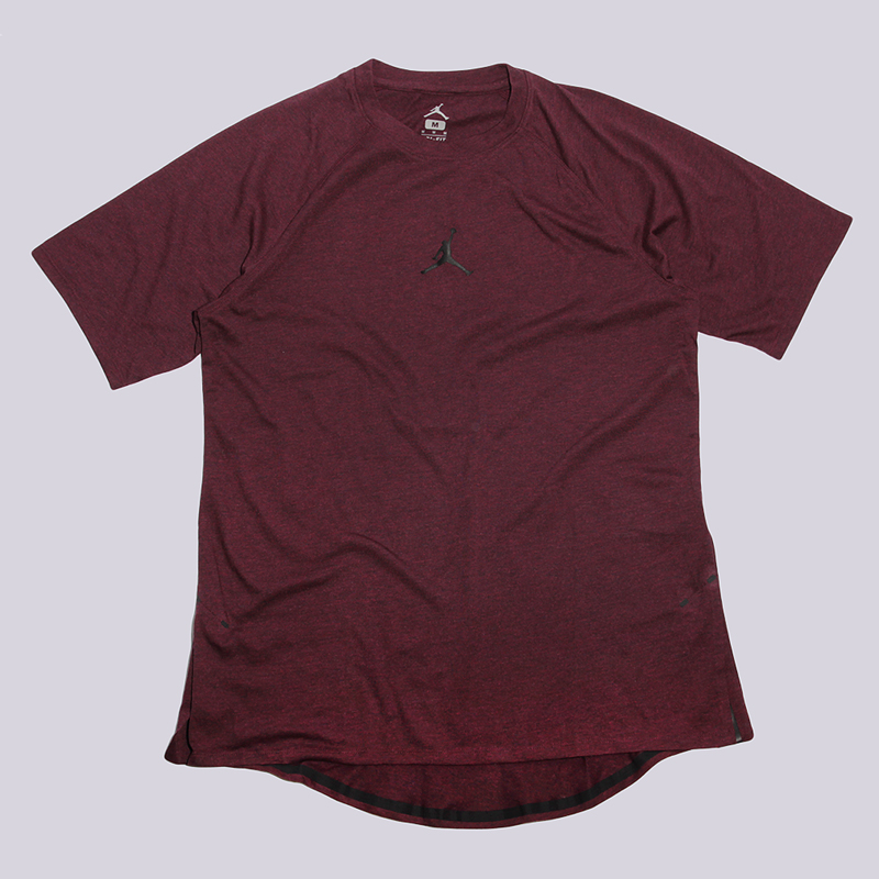 мужская бордовая футболка Jordan 23 Tech Cool SS Top 833784-642 - цена, описание, фото 1