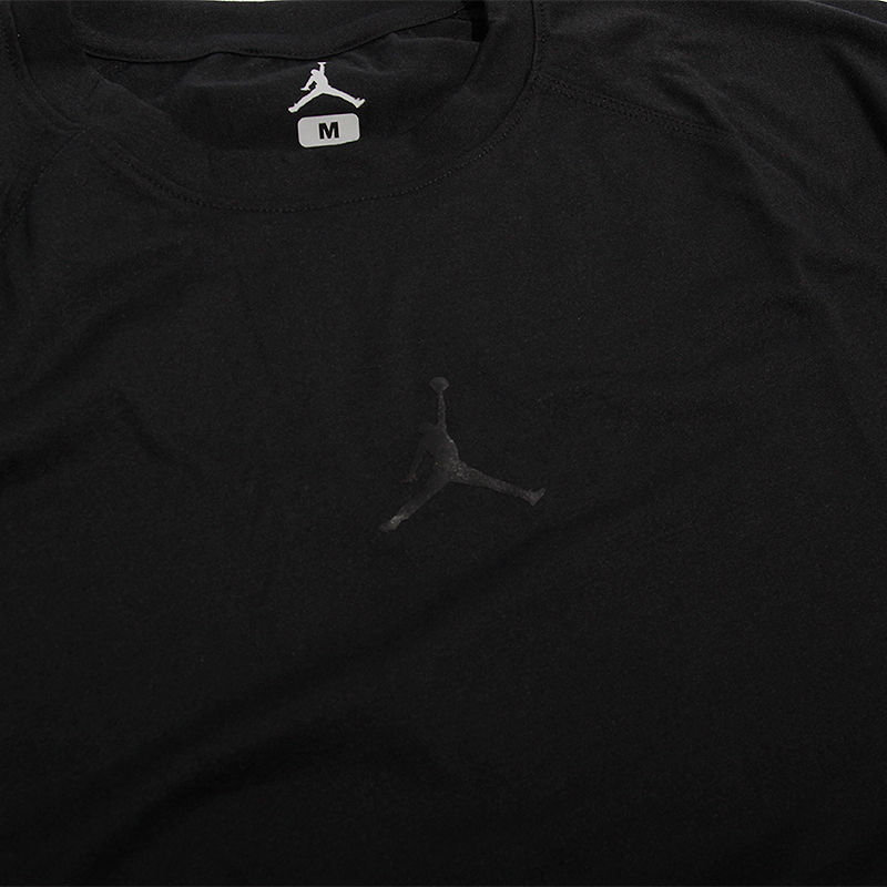 мужская черная футболка Jordan 23 Tech Cool SS Top 833784-010 - цена, описание, фото 2