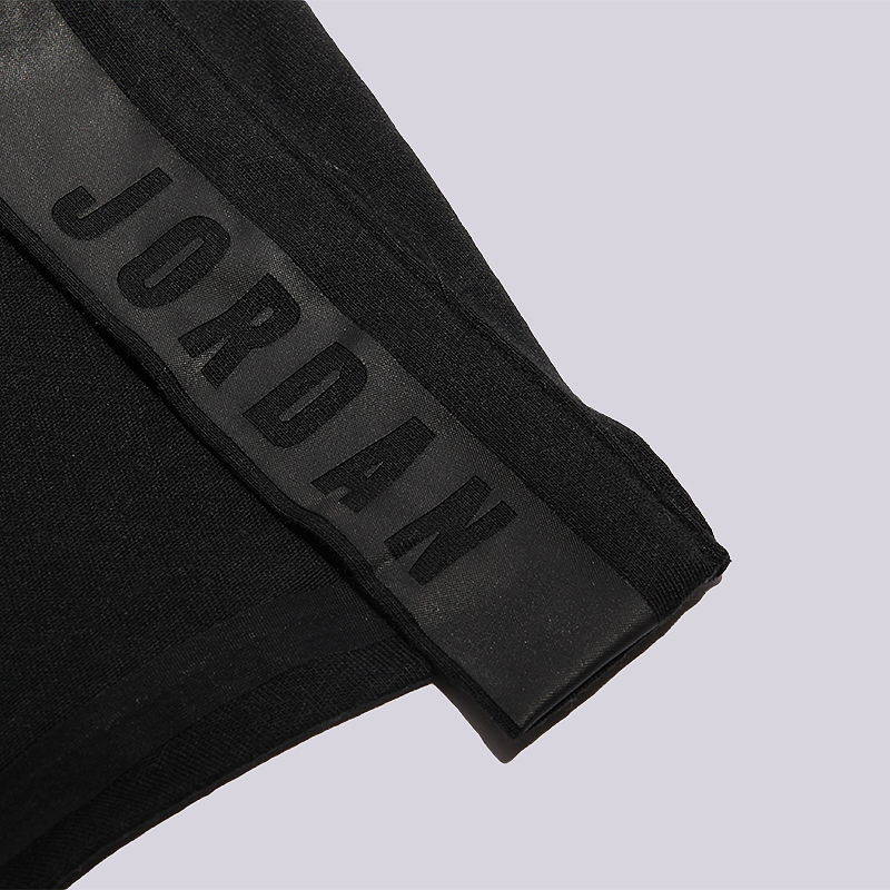 Мужская футболка Jordan 23 Tech Cool SS Top (833784-010)  - цена, описание, фото 4