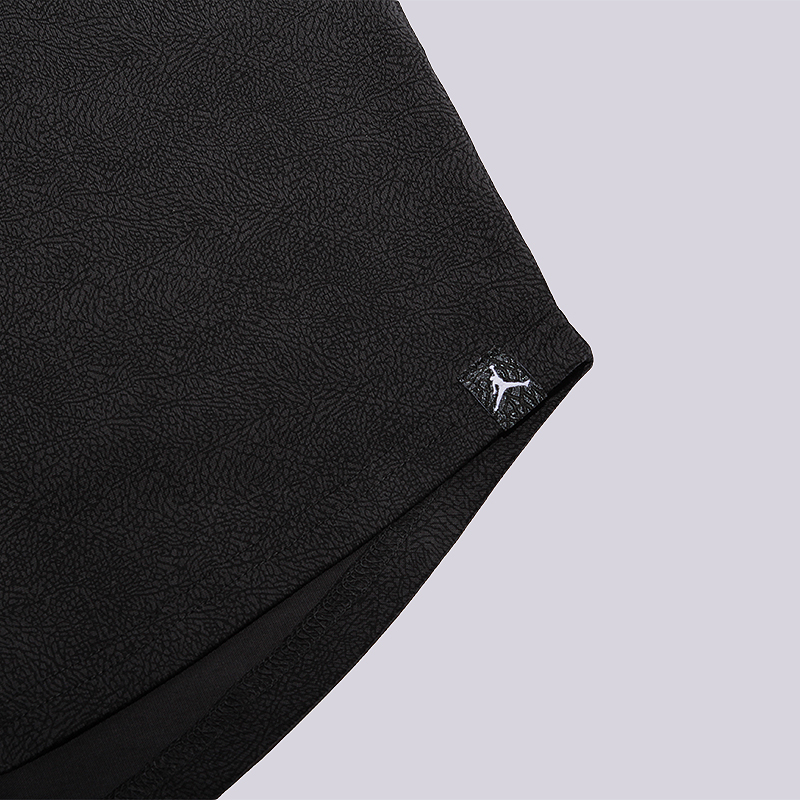 мужская черная футболка Jordan 23 True Ele Printed L/S Top 845617-060 - цена, описание, фото 2
