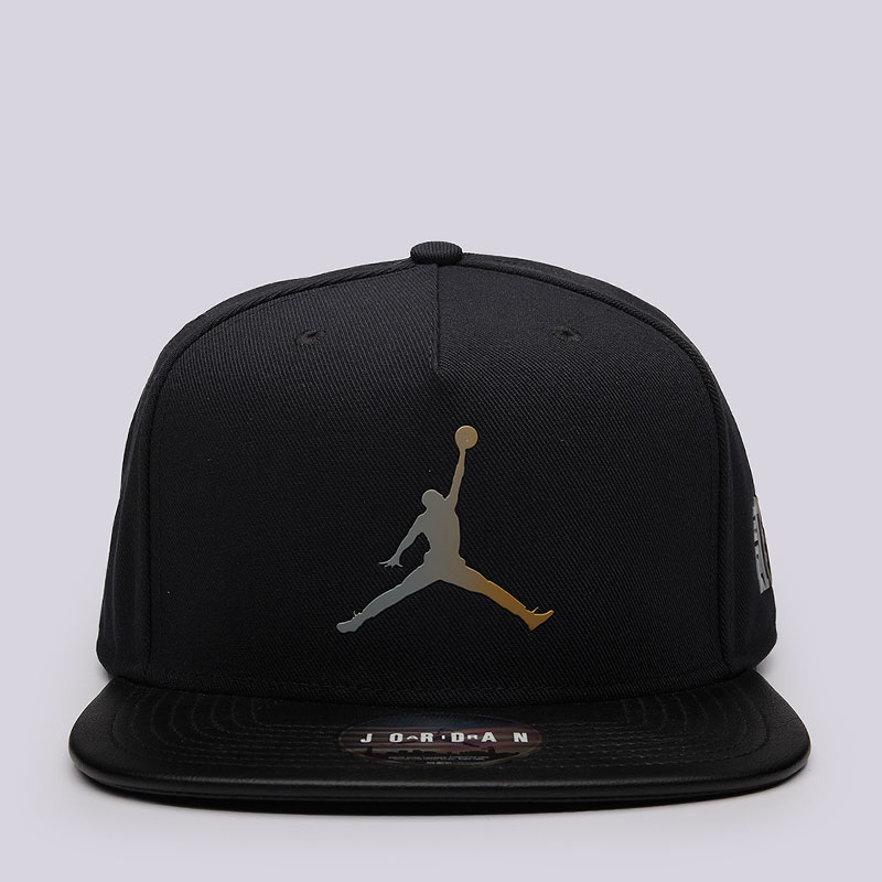  черная кепка Jordan CNY Snapback 886266-010 - цена, описание, фото 1
