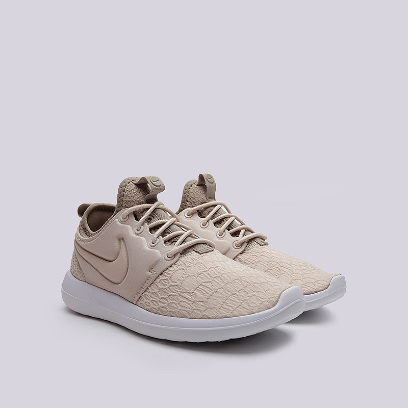 женские бежевые кроссовки  Nike WMNS Roshe Two SE 881188-100 - цена, описание, фото 2