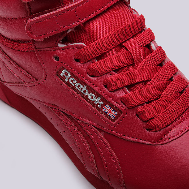 женские красные кроссовки  Reebok Freestyle Hi OG Lux BD4469 - цена, описание, фото 4