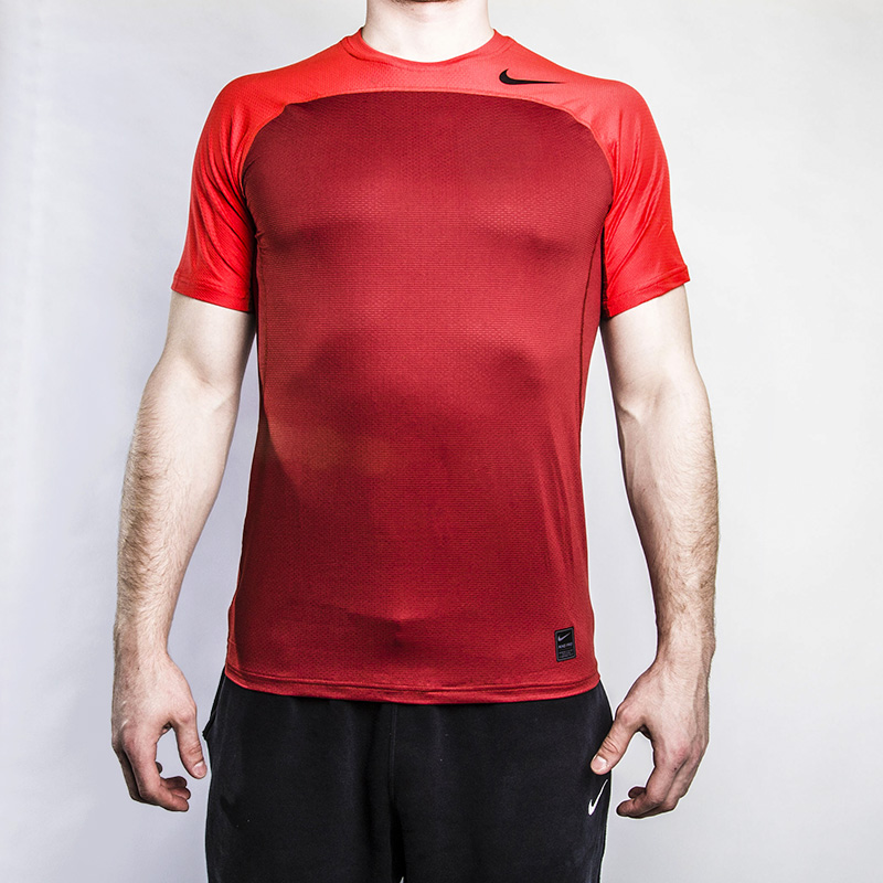 Мужская футболка Nike Hypercool Training Shirt (828178-674)  - цена, описание, фото 2