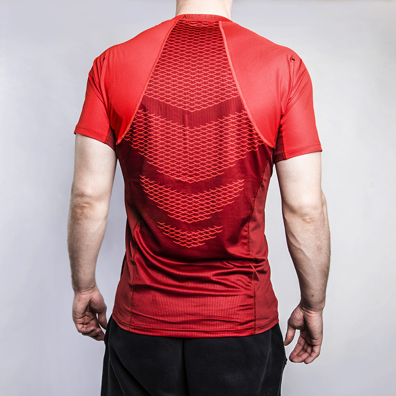 мужская красная футболка Nike Hypercool Training Shirt 828178-674 - цена, описание, фото 3