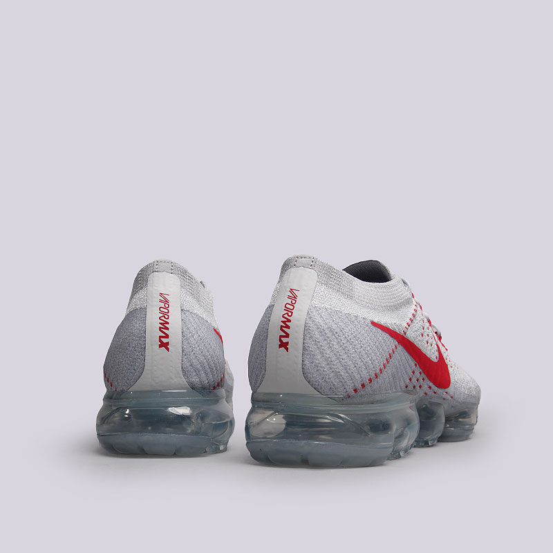 nike vapormax og university red