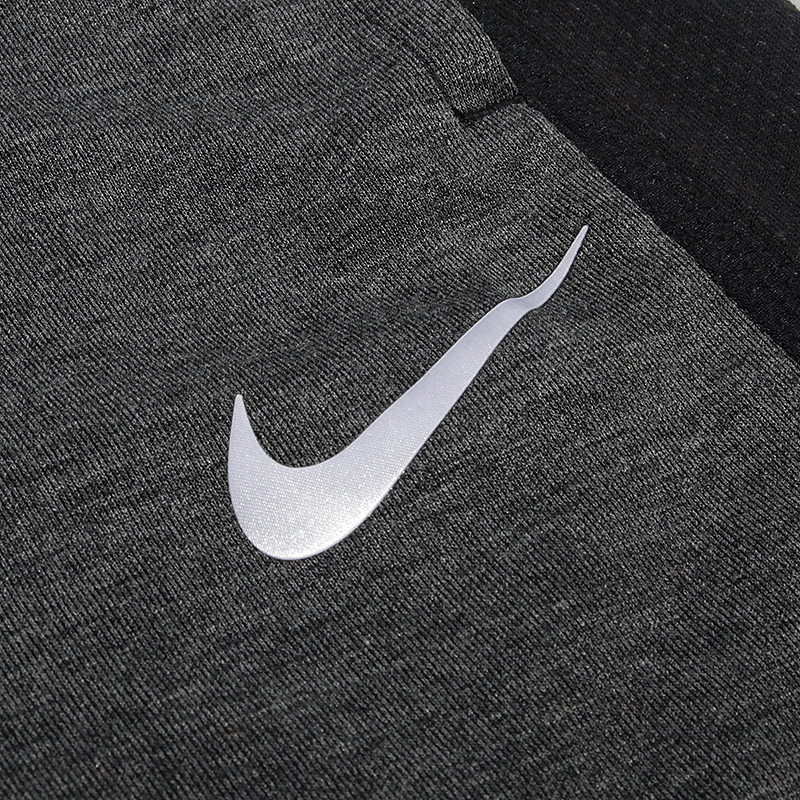 мужские серые шорты Nike M Short ASW 885820-010 - цена, описание, фото 2