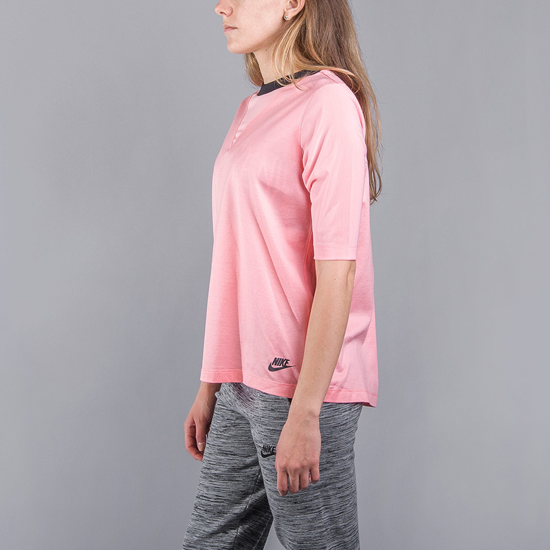 женская розовая футболка Nike Bonded Top 829755-808 - цена, описание, фото 2