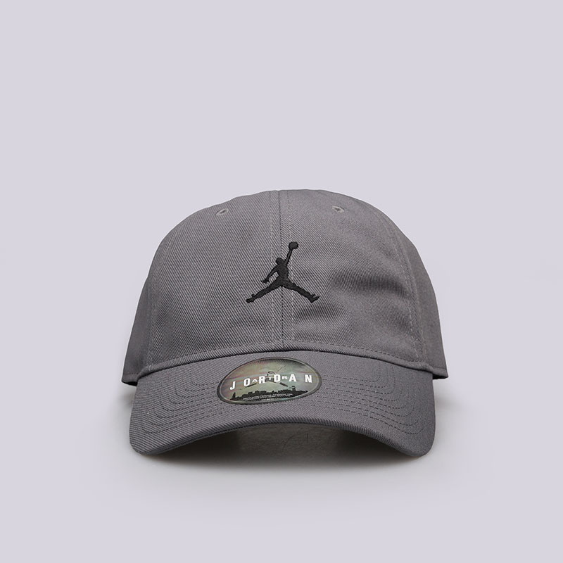  серая кепка Jordan Floppy H86 847143-021 - цена, описание, фото 1