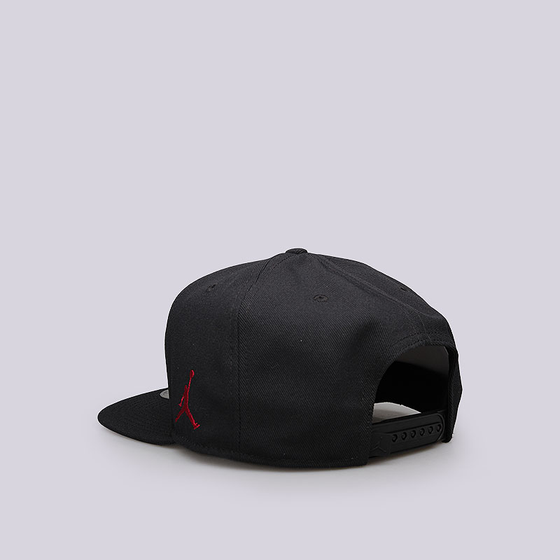  черная кепка Jordan AJ XI Retro Snapback 843072-010 - цена, описание, фото 3