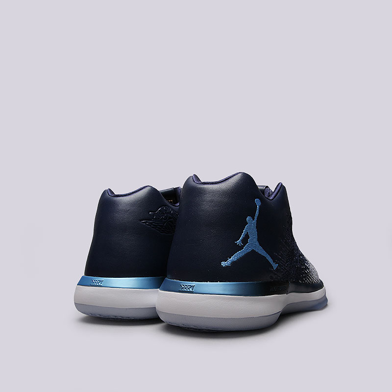 мужские синие кроссовки  Jordan XXXI Low 897564-400 - цена, описание, фото 4