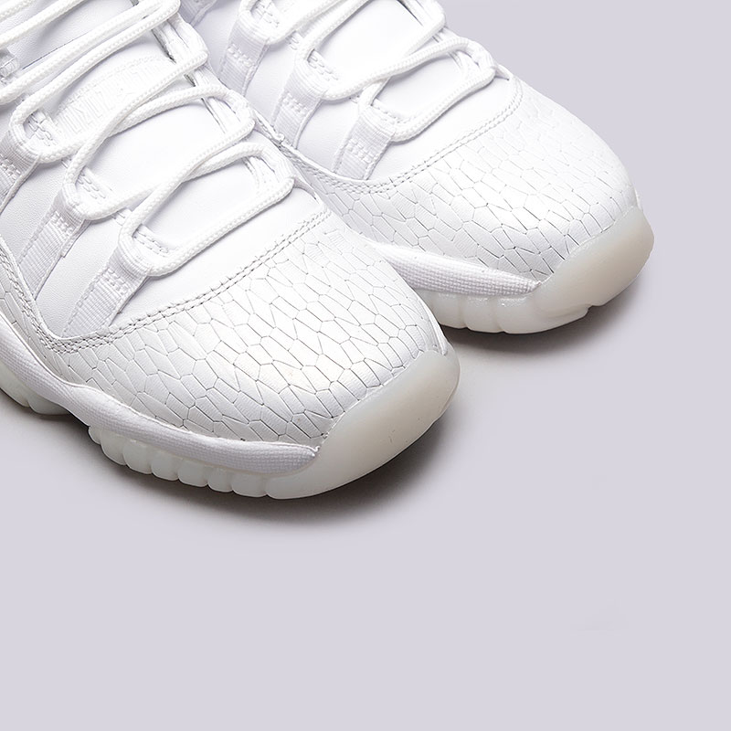 женские белые кроссовки Jordan XI Retro Low PR HC GG 897331-100 - цена, описание, фото 5