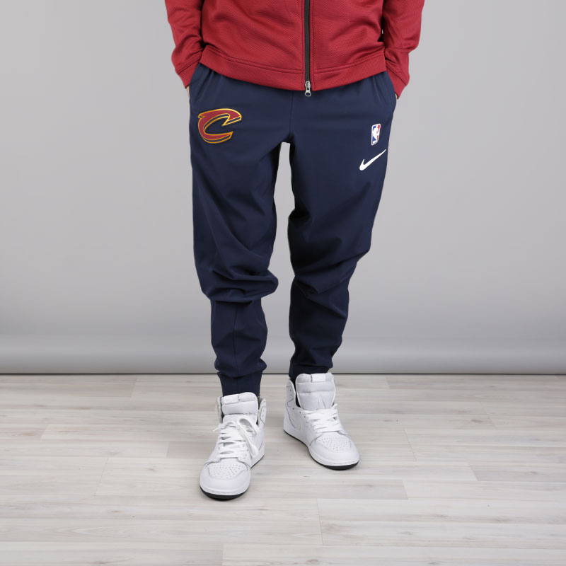 мужские синие брюки Nike Cleveland Cavaliers Showtime Pant 859133-451 - цена, описание, фото 2